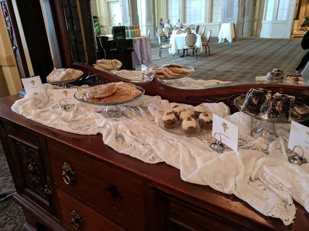 Homemades By Suzanne | restaurant | 101 N 5th St, Richmond, VA 23219, USA | 8047752323 OR +1 804-775-2323