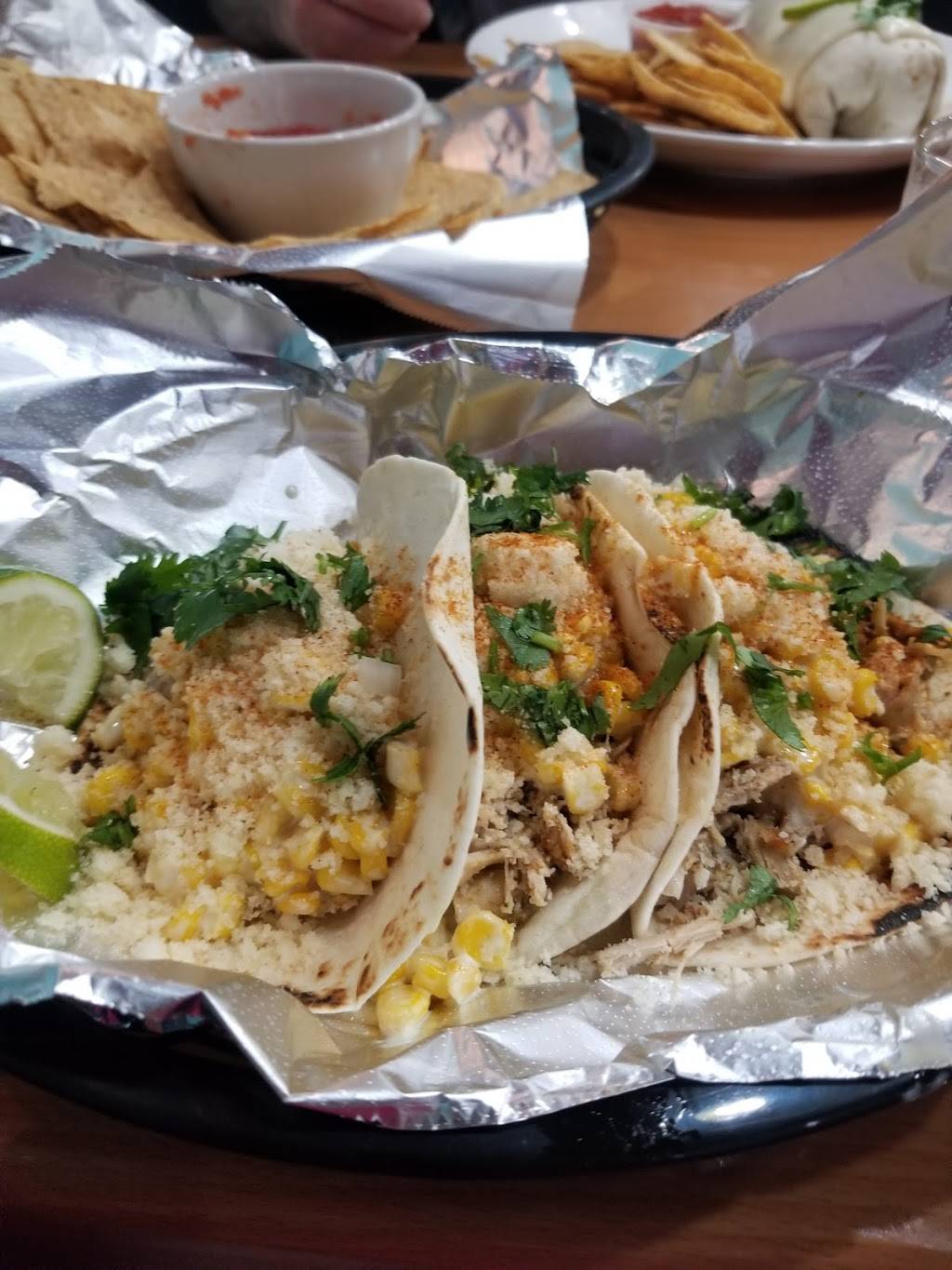 Amy Mays Downtown | restaurant | 331 S Main St, Findlay, OH 45840, USA | 5672509396 OR +1 567-250-9396