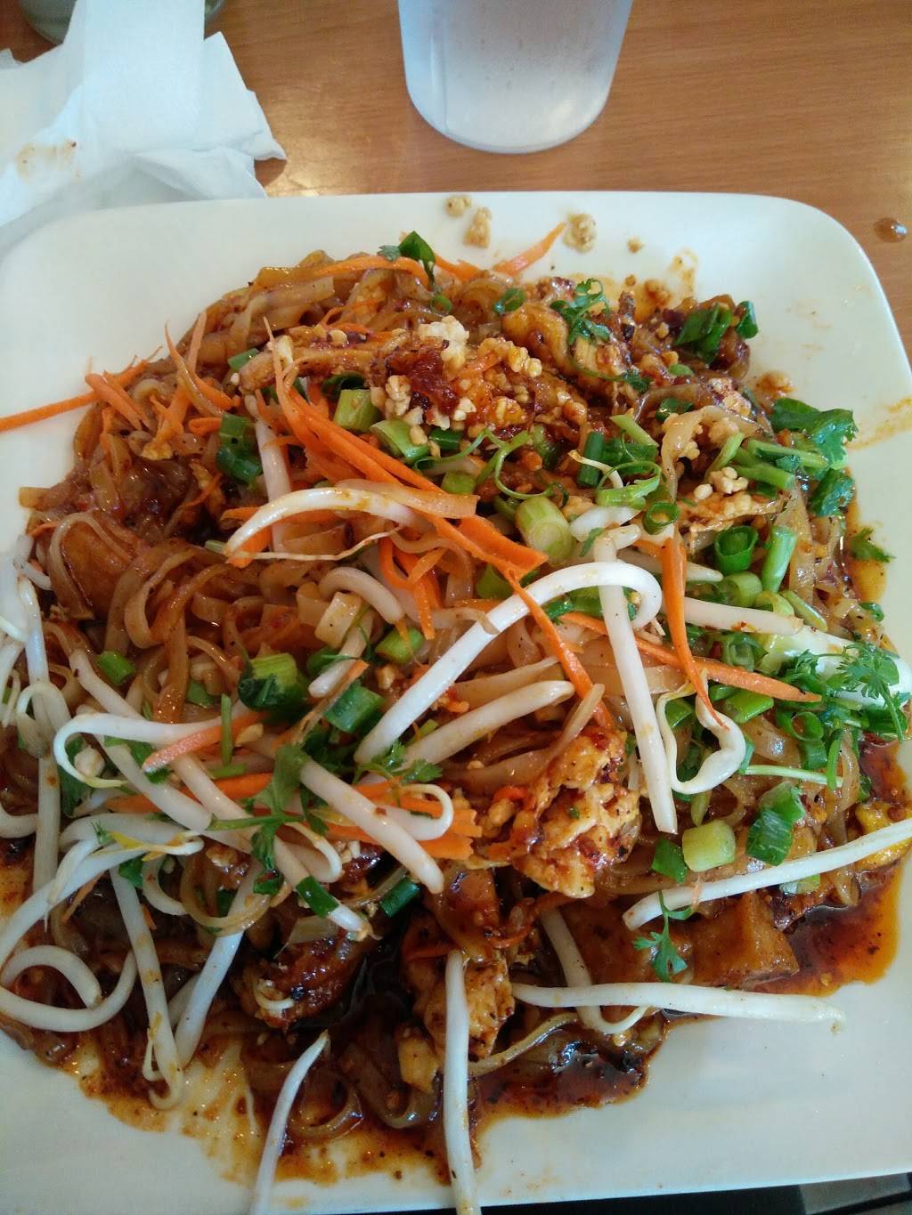 Houa Khong 2 | restaurant | 3518 G St, Merced, CA 95340, USA | 2097232308 OR +1 209-723-2308