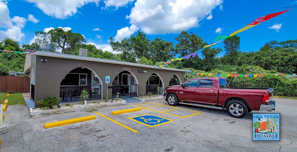 Nandos tacos | restaurant | 1011 1st St E, Humble, TX 77338, USA | 2814922290 OR +1 281-492-2290