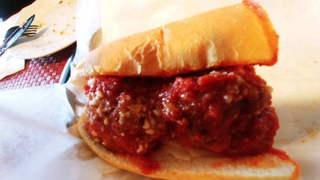 Scalessas "My Way" Old School Italian Kitchen | restaurant | 1836 N Lincoln St, Wilmington, DE 19806, USA | 3026561362 OR +1 302-656-1362