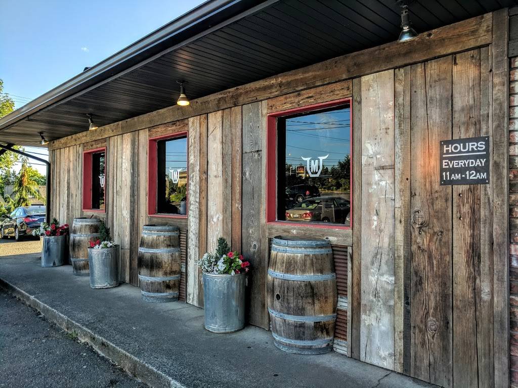 Moonshine BBQ | restaurant | 4911 196th St SW, Lynnwood, WA 98036, USA | 4256729592 OR +1 425-672-9592