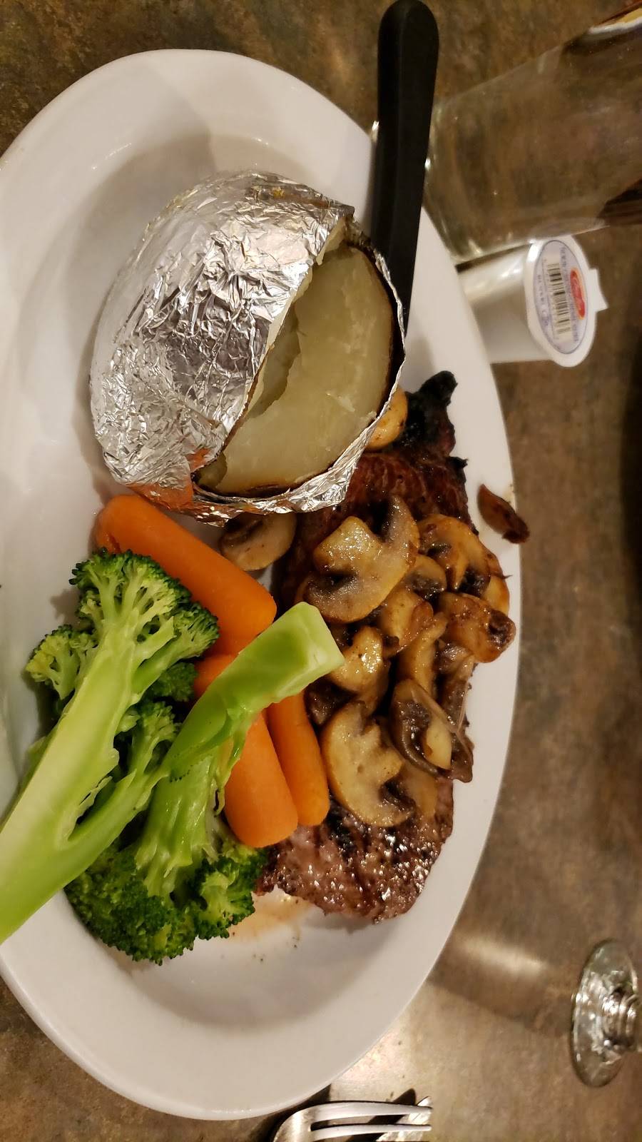 Wishbone Restaurant Steakhouse | restaurant | 15035 Peel Regional Rd 50, Bolton, ON L7E 3H9, Canada | 9058571019 OR +1 905-857-1019