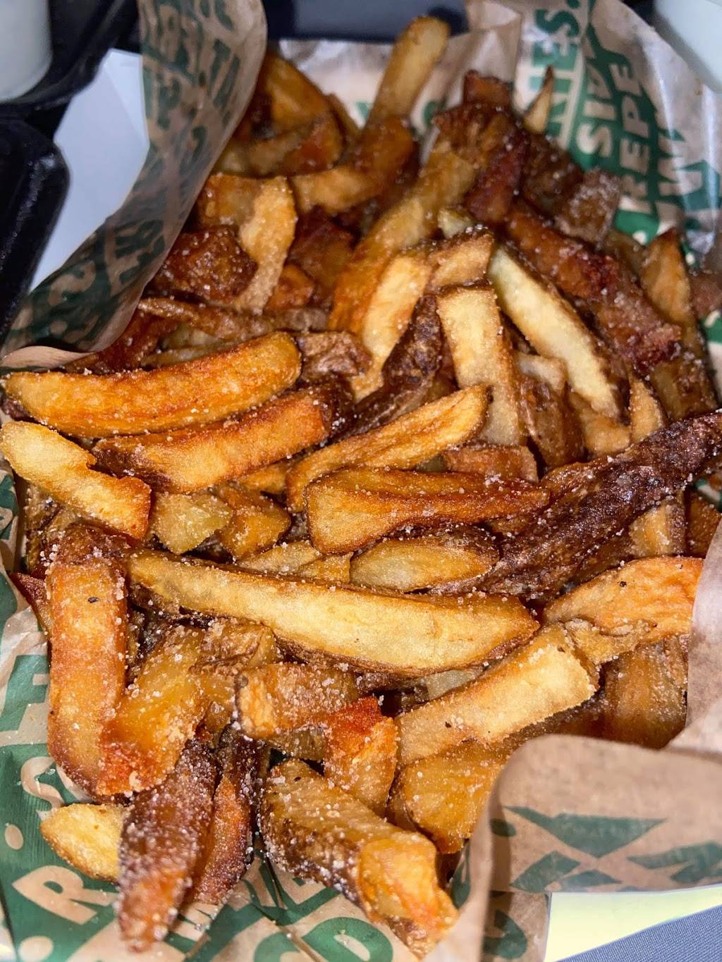 Wingstop | restaurant | 848 Summit St, Elgin, IL 60120, USA | 2243479241 OR +1 224-347-9241