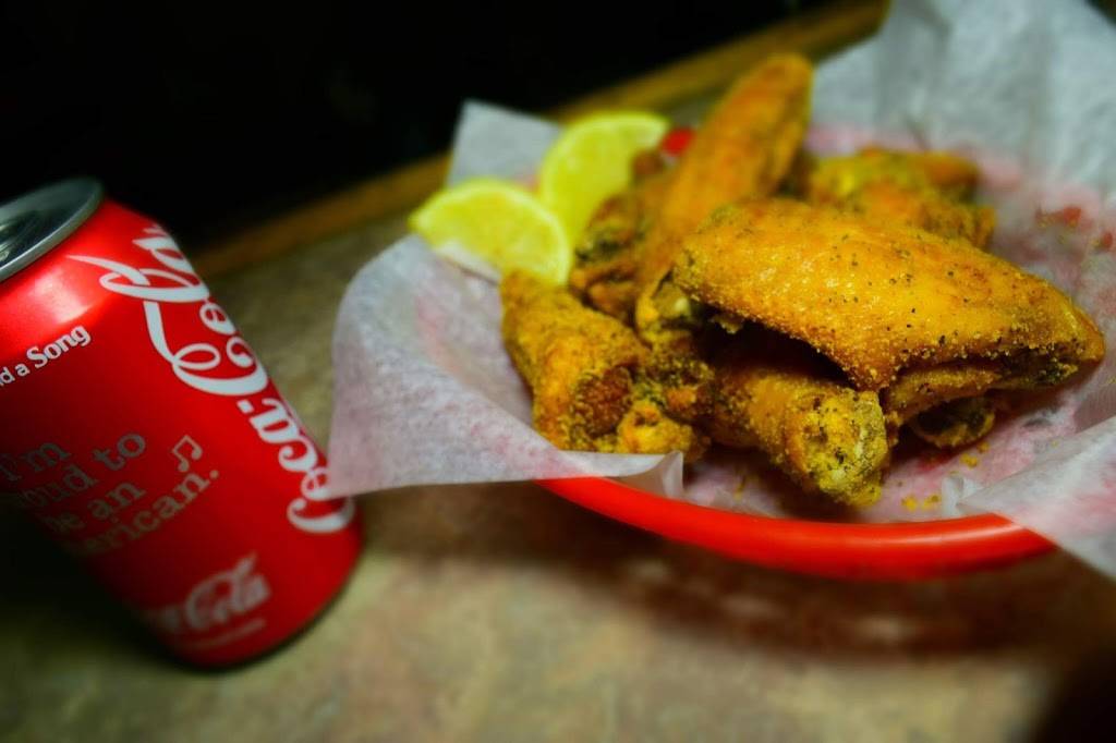 Ds | restaurant | 447 Mineral Spring Ave, Pawtucket, RI 02860, USA | 4013655400 OR +1 401-365-5400