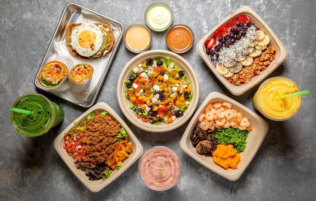 Smoothie Spot Doral | restaurant | 8351 NW 12th St, Doral, FL 33126, USA | 3053879886 OR +1 305-387-9886