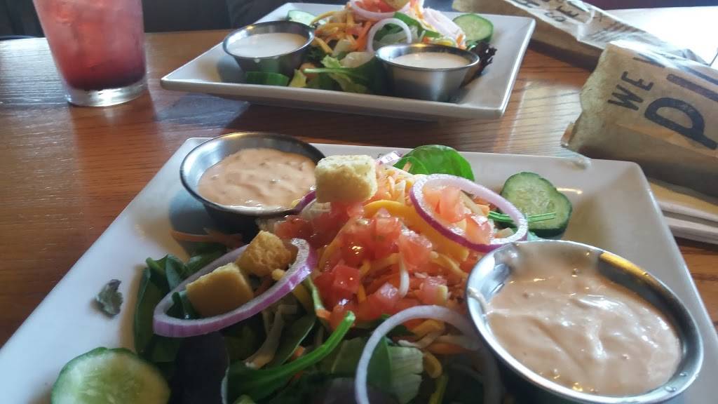 Chilis Grill & Bar | meal takeaway | 3490 W Century Blvd, Inglewood, CA 90303, USA | 3106742505 OR +1 310-674-2505