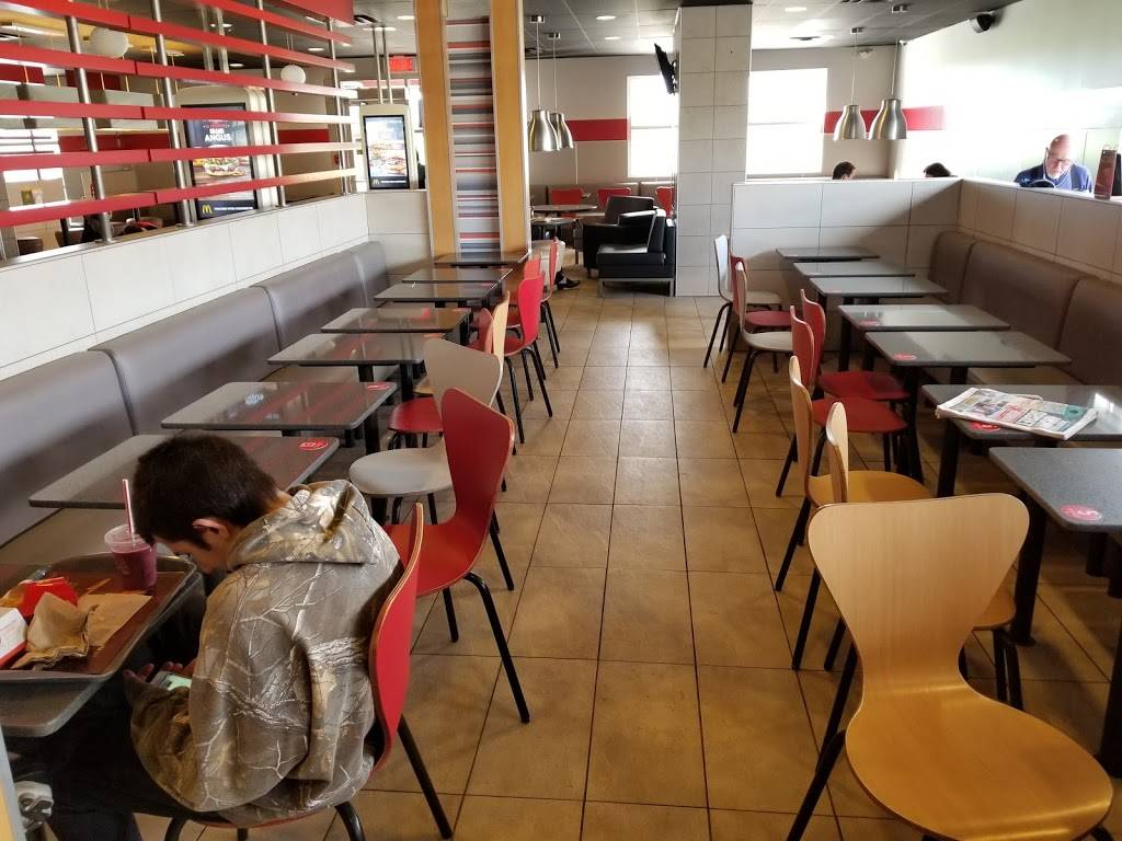 McDonalds | cafe | 400 Rue Couture, Autoroute 20, Sainte-Hélène-de-Bagot, QC J0H 1M0, Canada | 4507912237 OR +1 450-791-2237