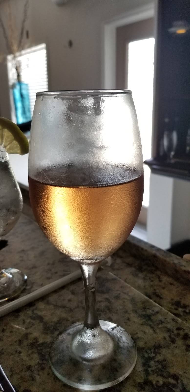 Marios Ocean Ave | restaurant | 225 E Ocean Ave, Lantana, FL 33462, USA | 5615823013 OR +1 561-582-3013