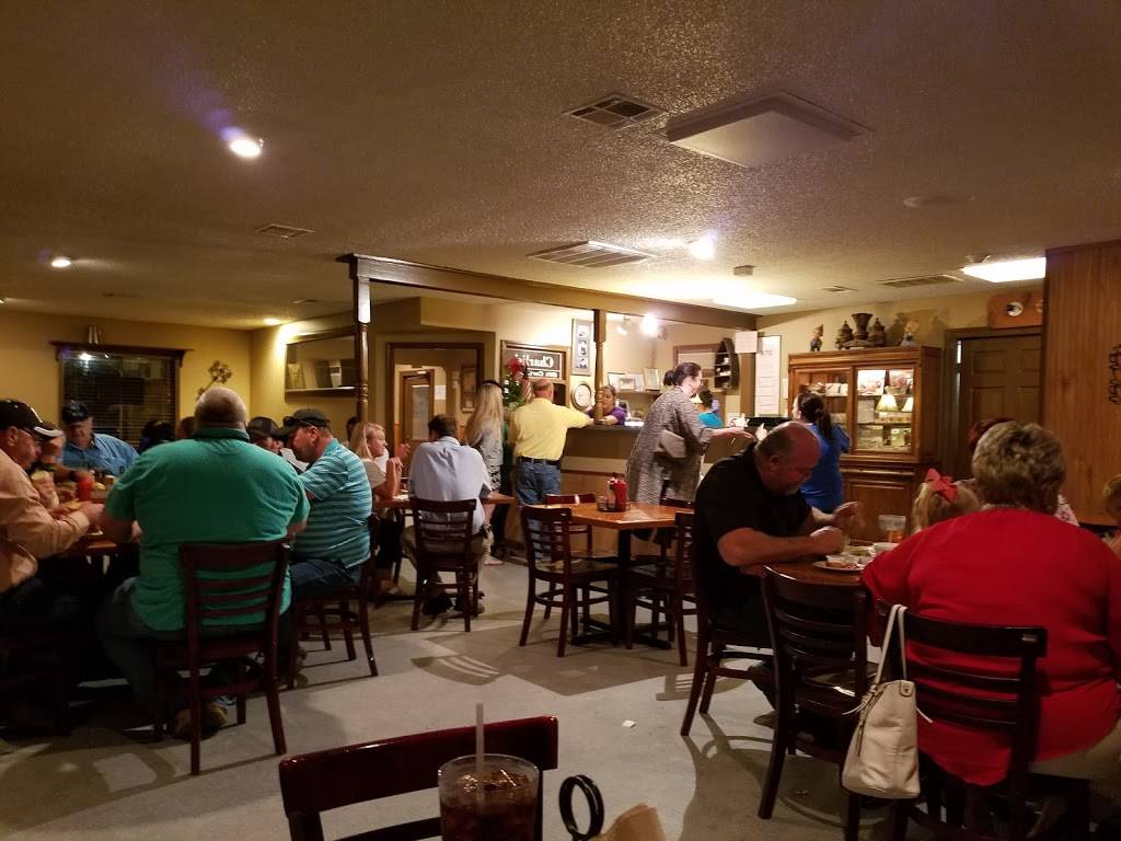 Charlies Restaurant | restaurant | 30123 LA-22, Springfield, LA 70462, USA | 2252940100 OR +1 225-294-0100