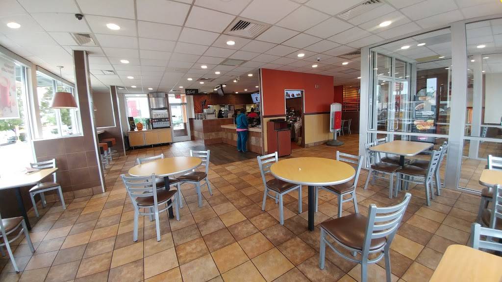 McDonalds | cafe | 8339 Colerain Ave, Cincinnati, OH 45239, USA | 5137410266 OR +1 513-741-0266