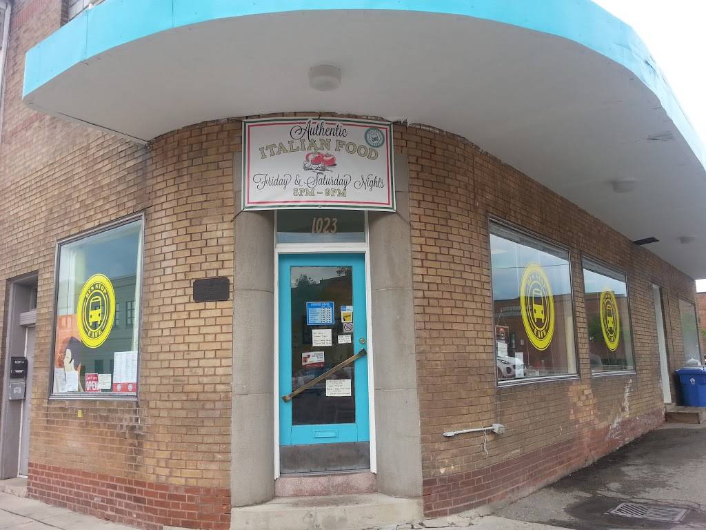 Bus Stop Cafe | restaurant | 1023 2nd Ave E, Owen Sound, ON N4K 2H8, Canada | 5194163447 OR +1 519-416-3447