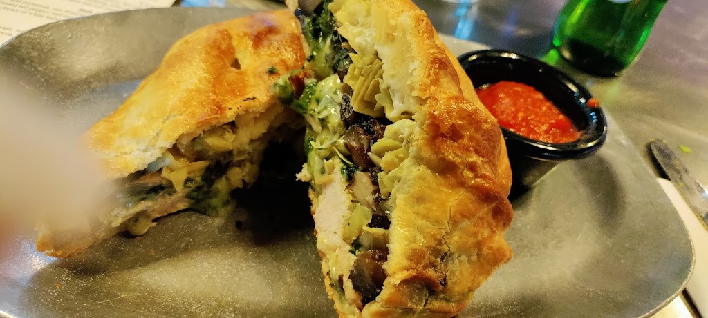 Cornish Pasty Co | restaurant | 18725 N 32nd St A-110, Phoenix, AZ 85050, USA | 6024936810 OR +1 602-493-6810