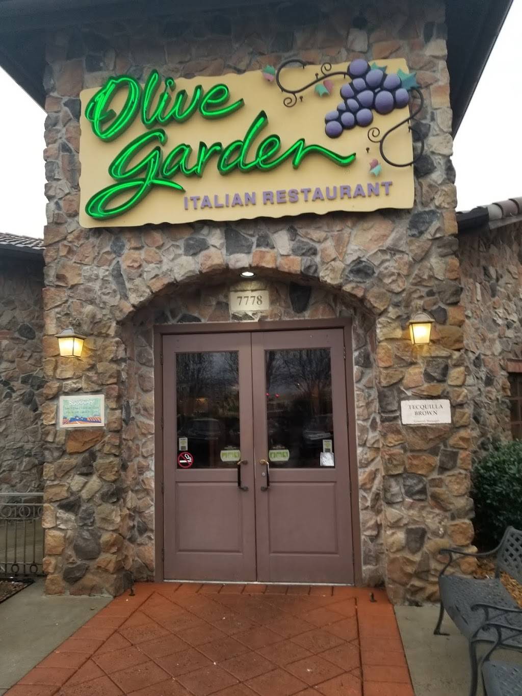 Olive Garden Italian Restaurant | meal takeaway | 5679 Poplar Ave #1, Memphis, TN 38119, USA | 9017615711 OR +1 901-761-5711