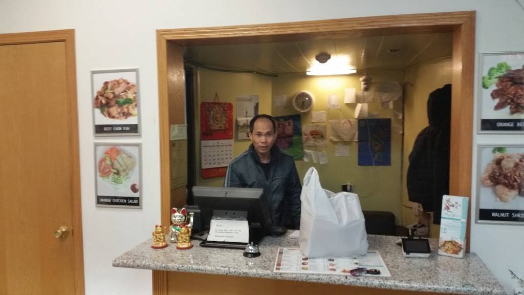Moy Yuen | meal takeaway | 5532 South La Grange Road, Countryside, IL 60525, USA | 7083520377 OR +1 708-352-0377
