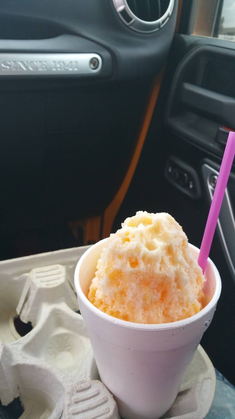 Reds Snow Wagon & More | restaurant | 1309 Almeda Genoa Rd, Houston, TX 77047, USA | 7134330164 OR +1 713-433-0164