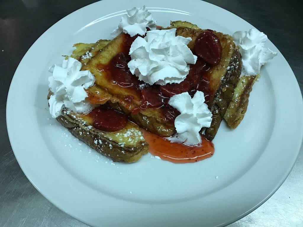 Oakwood Cafe | restaurant | 280 Liberty St, Walkerton, IN 46574, USA | 5745863724 OR +1 574-586-3724