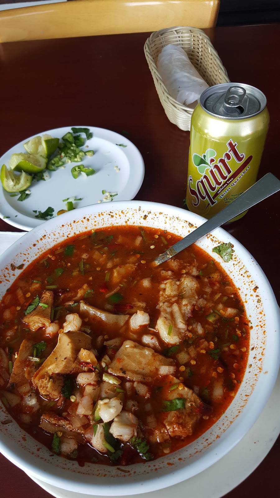 Marons Restaurant | restaurant | 100 Atkinson St, Roseville, CA 95678, USA | 9168562367 OR +1 916-856-2367