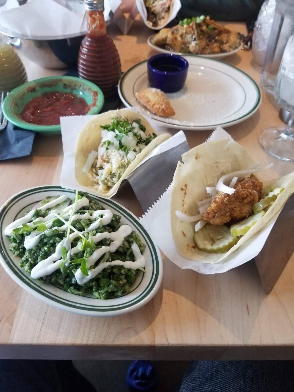 Mexican Radio | restaurant | 1734 NW 16th St, Oklahoma City, OK 73106, USA | 4059005608 OR +1 405-900-5608