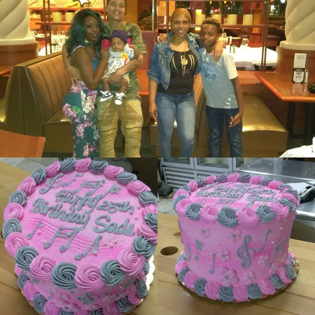 Chriss Donuts | bakery | 7030 Bullard Ave, New Orleans, LA 70128, USA | 5042185814 OR +1 504-218-5814