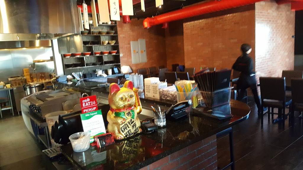 Ishita Ramen | restaurant | 712 University Ave W #103, St Paul, MN 55104, USA | 6513486380 OR +1 651-348-6380