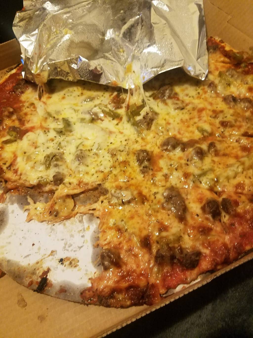 Italian Fiesta Pizzeria | restaurant | 8058 S Halsted St, Chicago, IL 60620, USA | 7736842222 OR +1 773-684-2222