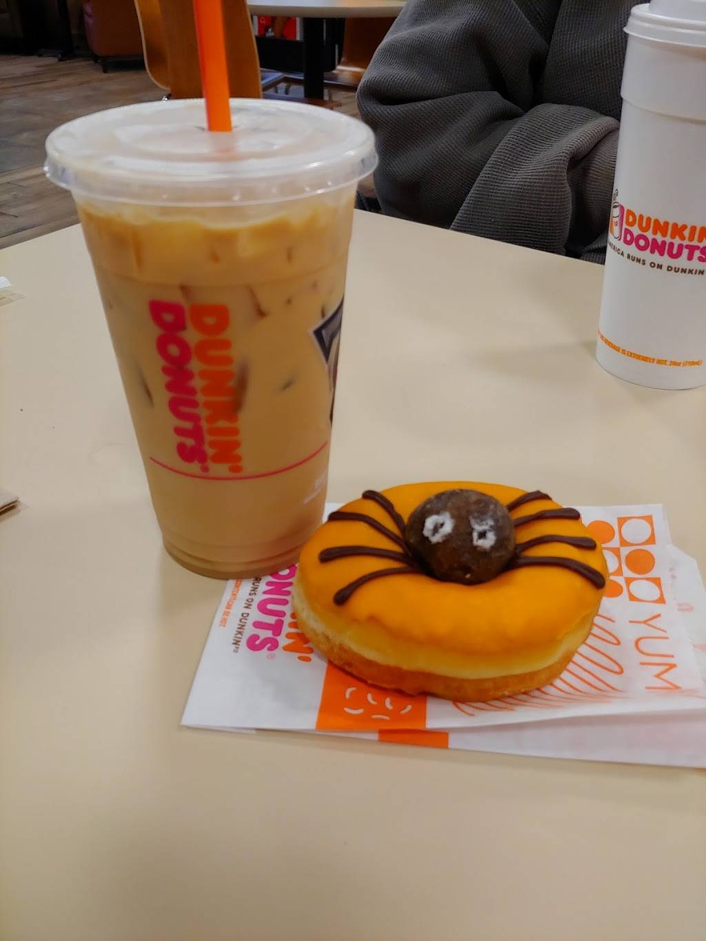 Dunkin | bakery | 2303 Andersonville Hwy, Clinton, TN 37716, USA | 8654980032 OR +1 865-498-0032