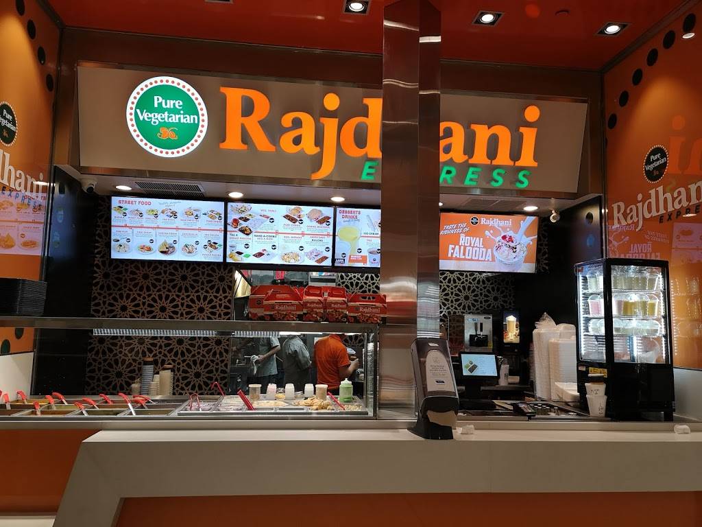 Rajdhani Express | restaurant | 25 Peel Centre Dr, Brampton, ON L6T 3R5, Canada | 9052165900 OR +1 905-216-5900
