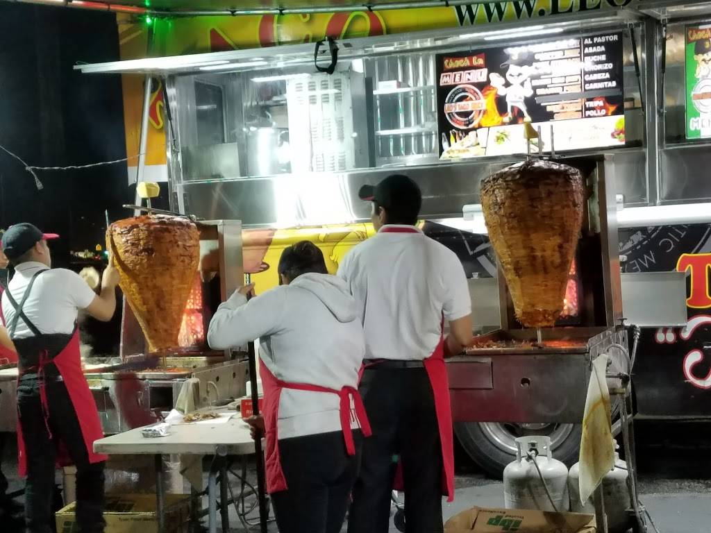 Leos Tacos Truck | restaurant | 1515 South La Brea Ave, Los Angeles, CA 90019, USA | 3233462001 OR +1 323-346-2001