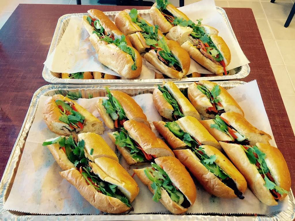 Crispy Banh Mi | restaurant | 2775, 5100 South Blvd suite c, Charlotte, NC 28217, USA | 9808591580 OR +1 980-859-1580