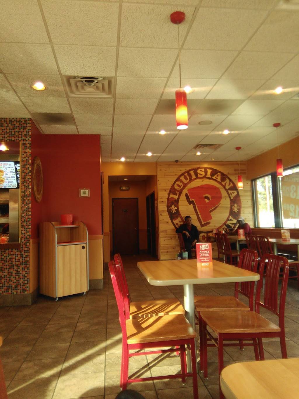 Popeyes Louisiana Kitchen | restaurant | 6930 Liberty Rd, Gwynn Oak, MD 21207, USA | 4435513851 OR +1 443-551-3851
