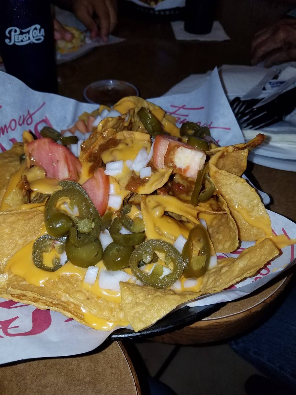 Famous Sams Sports Bar #10 | restaurant | 2320 N Silverbell Rd, Tucson, AZ 85745, USA | 5208847267 OR +1 520-884-7267