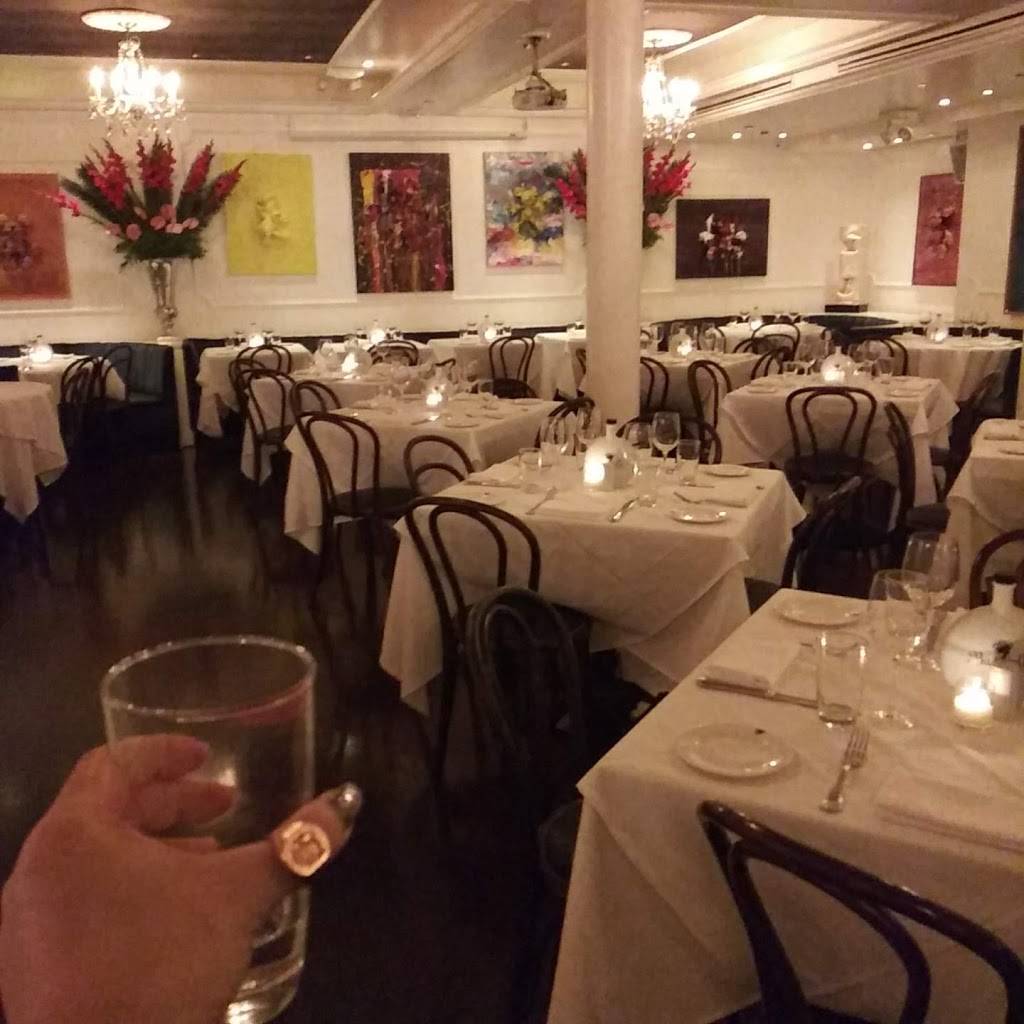 Bagatelle | restaurant | 1 Little W 12th St, New York, NY 10014, USA | 2124882110 OR +1 212-488-2110