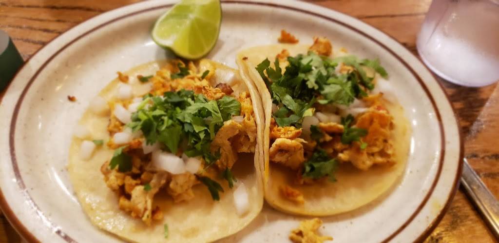 La Tapatia Taqueria | restaurant | 388 Boston Post Rd E, Marlborough, MA 01752, USA | 5086247005 OR +1 508-624-7005