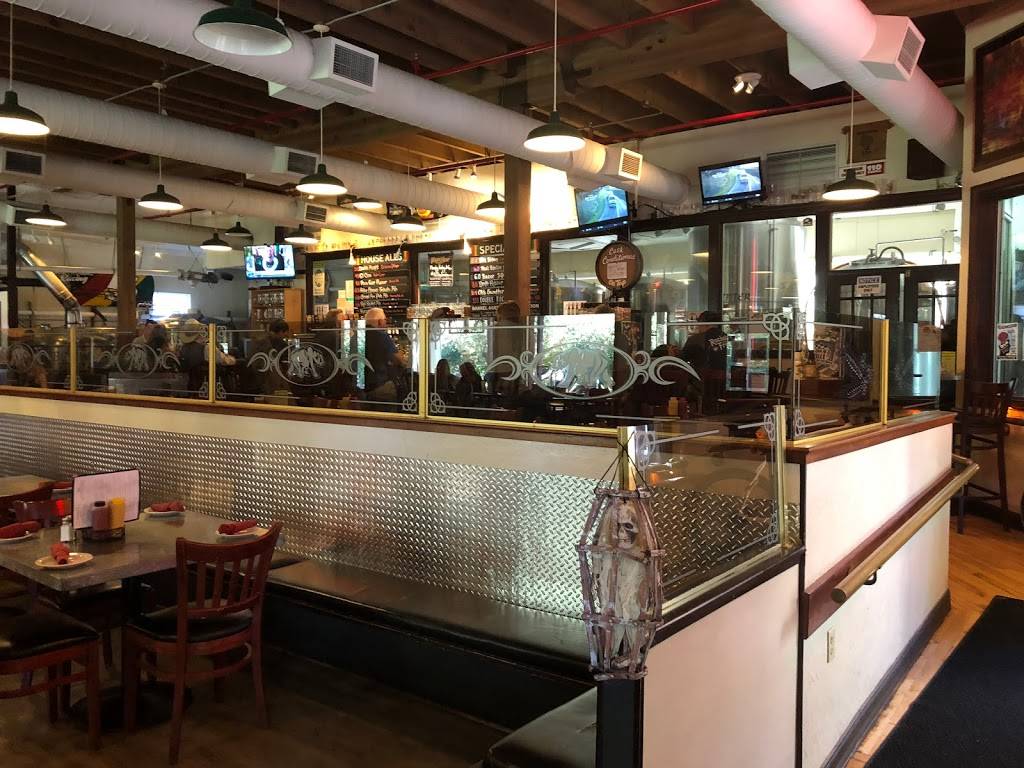 Bear Republic Brewing Co | restaurant | 345 Healdsburg Ave, Healdsburg, CA 95448, USA | 7074332337 OR +1 707-433-2337