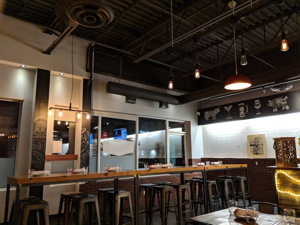 Porcello Cantina | restaurant | 125 Hawkview Blvd, Woodbridge, ON L4H 2E2, Canada | 9055530151 OR +1 905-553-0151