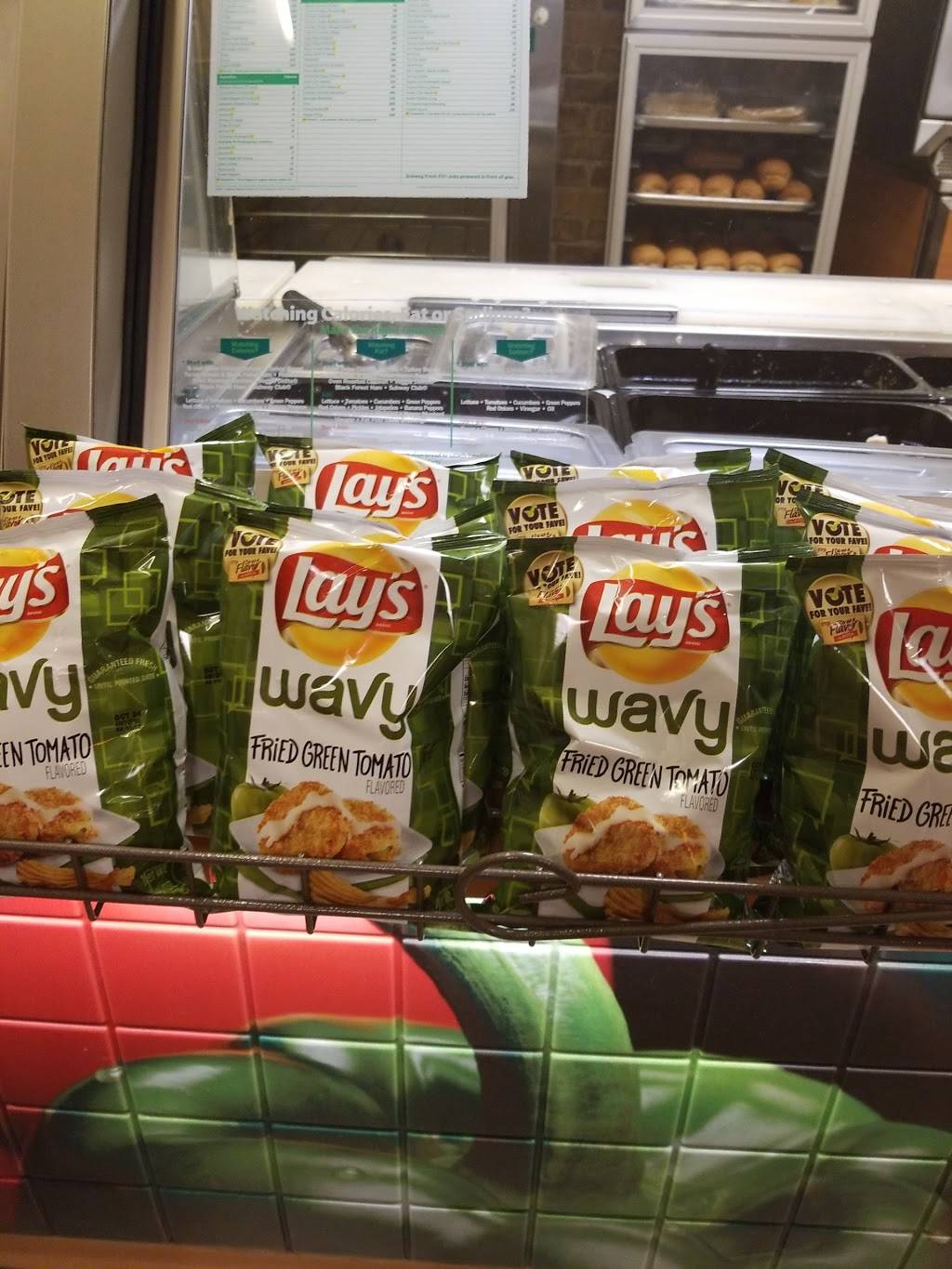 Subway | restaurant | 283 CT-12, Groton, CT 06340, USA | 8604408077 OR +1 860-440-8077