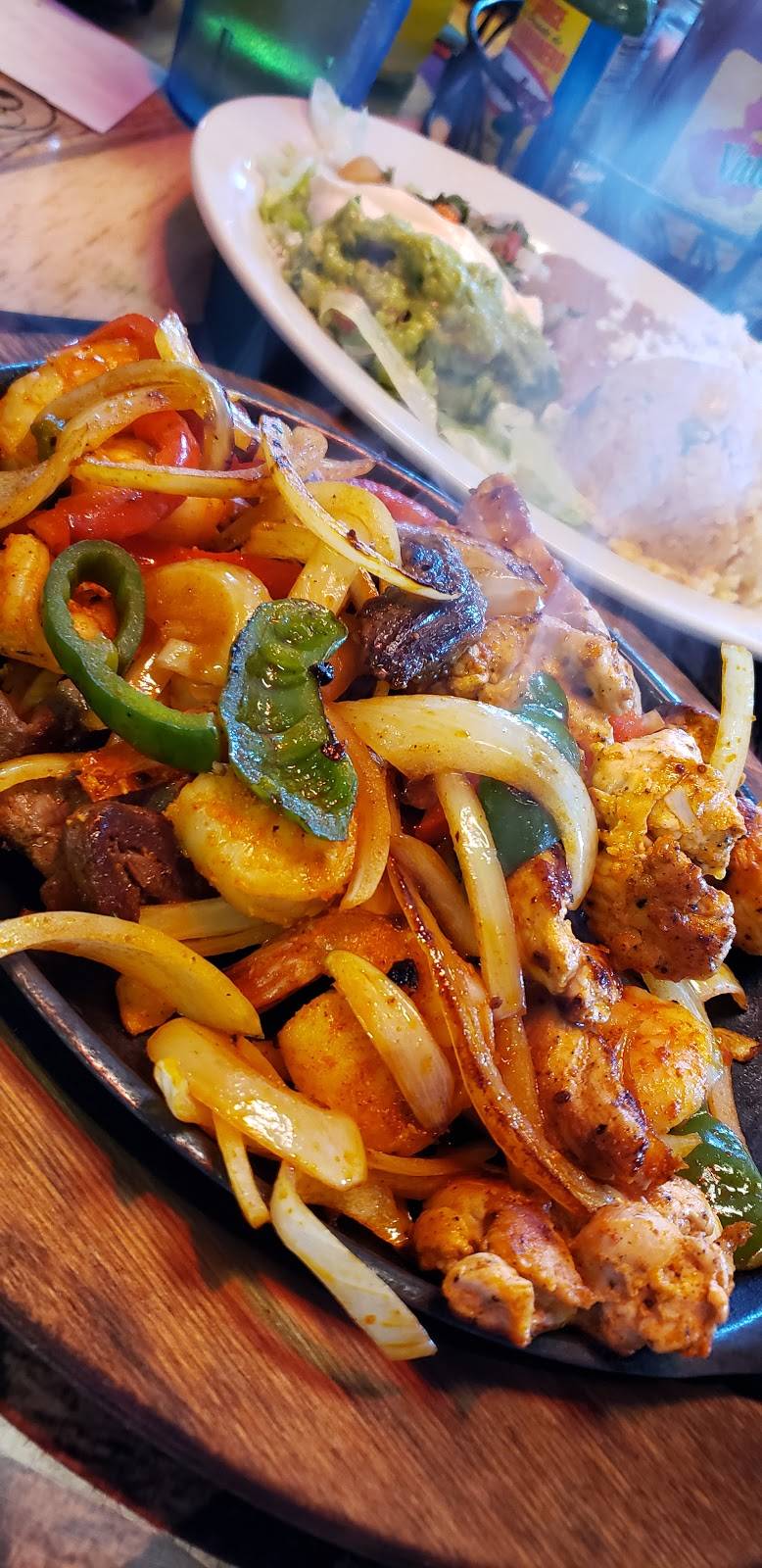 El Tenampa Mexican Restaurant | restaurant | 4565 W Irlo Bronson Memorial Hwy, Kissimmee, FL 34746, USA | 4073971981 OR +1 407-397-1981