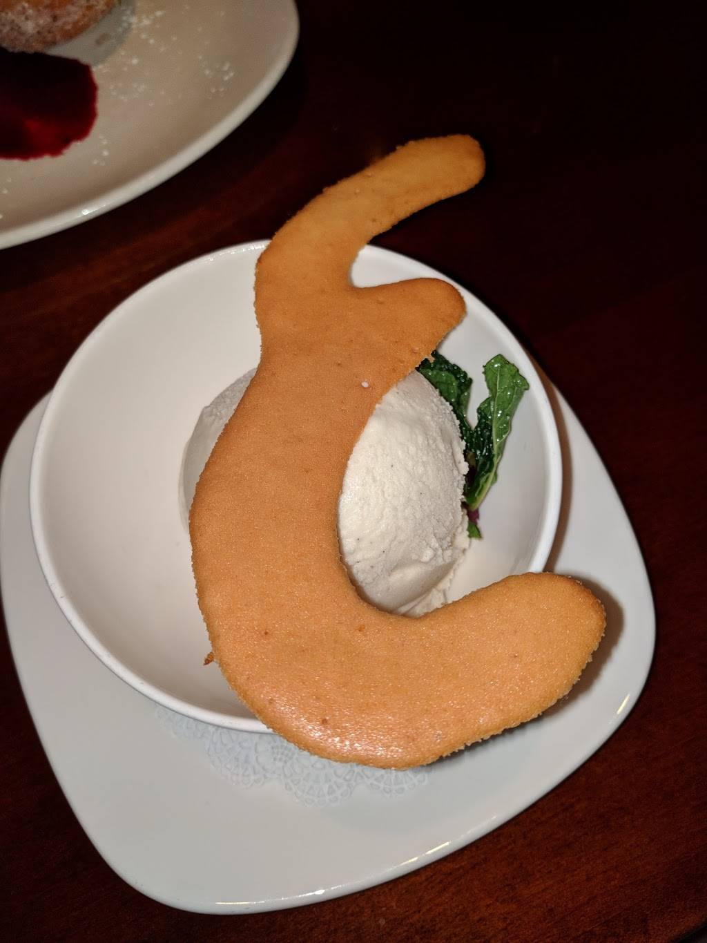 Embers Restaurant | restaurant | 8170 Montgomery Rd, Cincinnati, OH 45236, USA | 5139848090 OR +1 513-984-8090