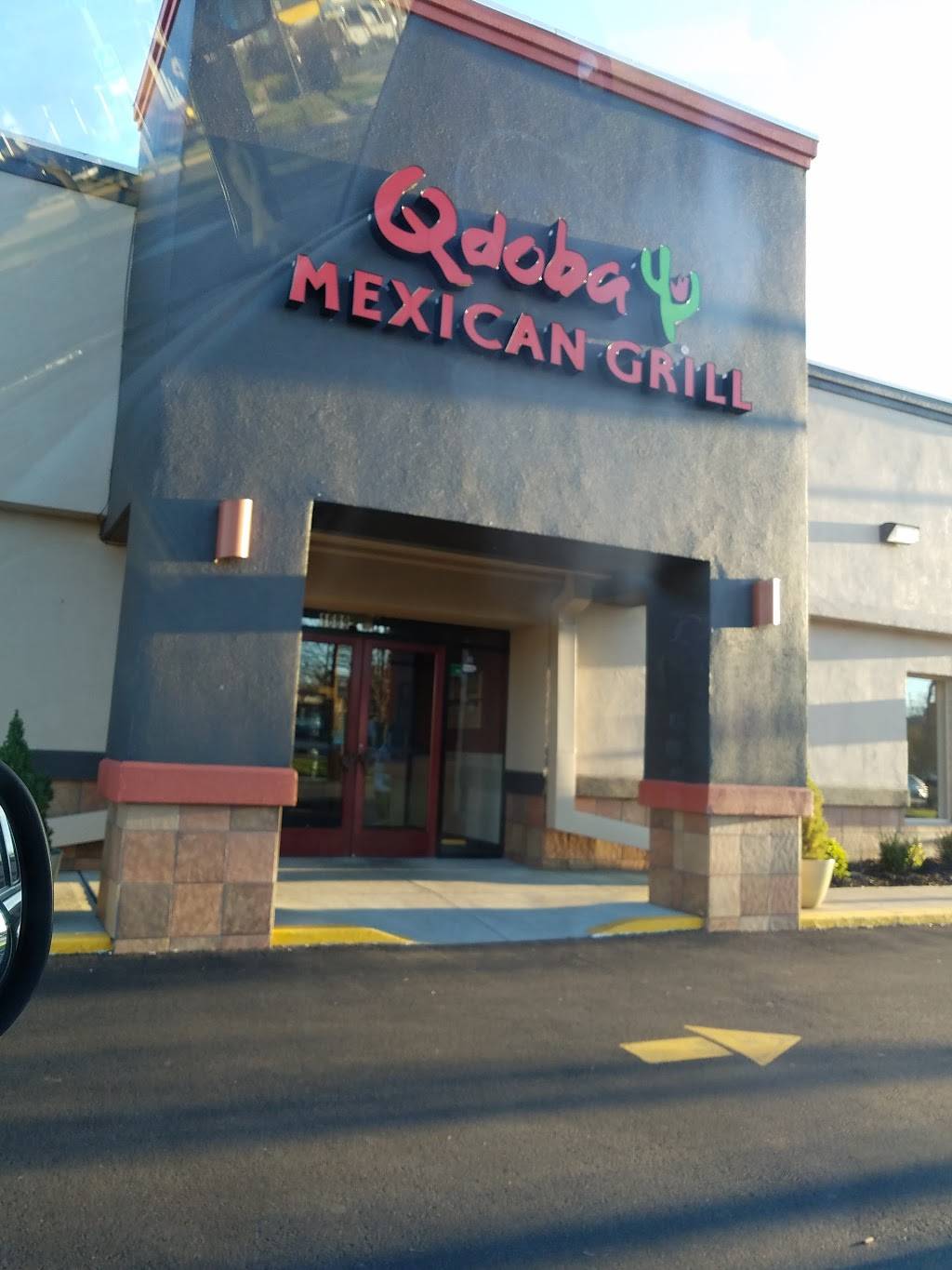 QDOBA Mexican Eats | restaurant | 1689 W 5th Ave, Columbus, OH 43212, USA | 6144811971 OR +1 614-481-1971