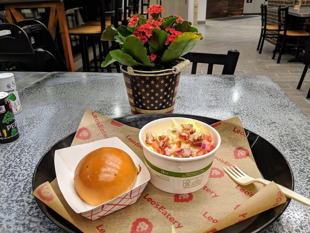 Leos Eatery | restaurant | 2212 W Main St, Greenfield, IN 46140, USA | 3173181946 OR +1 317-318-1946