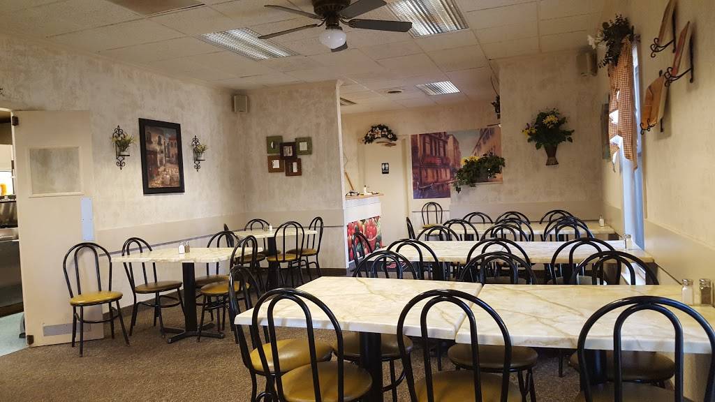 Jim & Sues Lake City Pizza | restaurant | 1304 Lake St, Lake City, PA 16423, USA | 8147744034 OR +1 814-774-4034