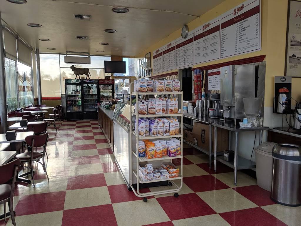 Peninsula Creamery - Dairy Store & Grill | restaurant | 900 High St, Palo Alto, CA 94301, USA | 6503233175 OR +1 650-323-3175