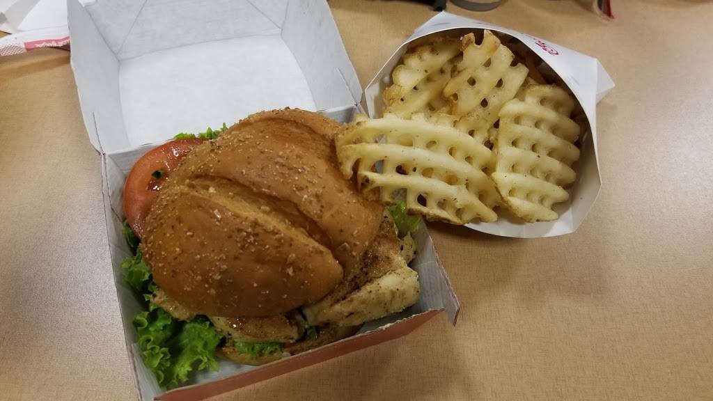 Chick-fil-A | restaurant | 13610 S Tamiami Trail, Fort Myers, FL 33912, USA | 2394339030 OR +1 239-433-9030