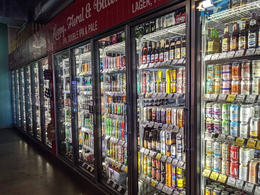 Tap & Bottle - North | restaurant | 7254 N Oracle Rd, Tucson, AZ 85704, USA | 5202688725 OR +1 520-268-8725