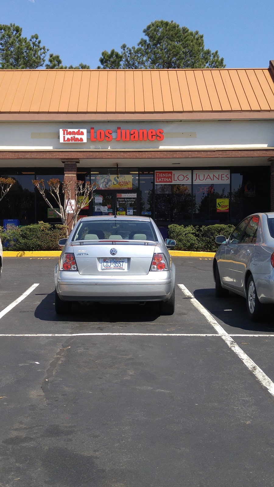 Los Juanes Inc | restaurant | 373 Jonestown Rd, Winston-Salem, NC 27104, USA | 3367682008 OR +1 336-768-2008