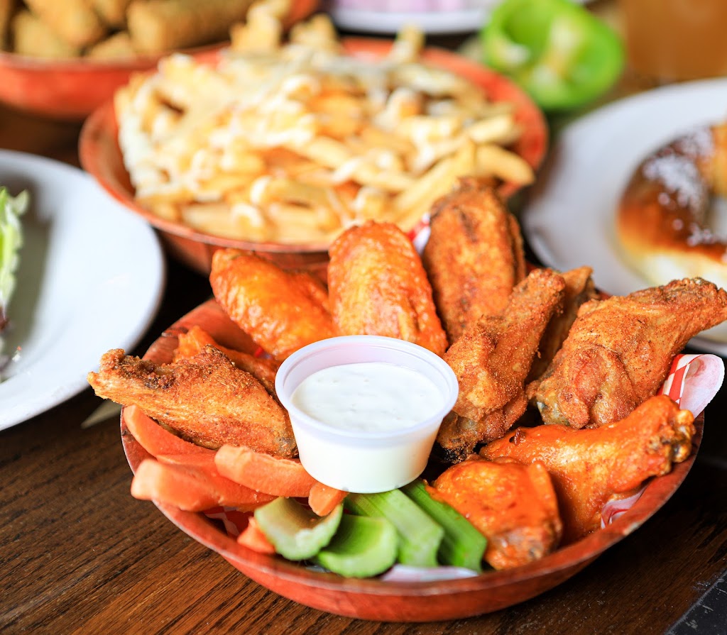 Ingas Alpine Tavern | night club | 5151 Leetsdale Dr, Denver, CO 80246, USA | 7203896203 OR +1 720-389-6203