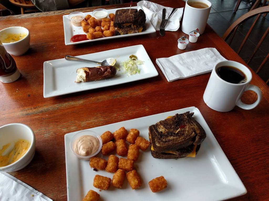 Loafers Station | restaurant | 222 SW Washington St, Albany, OR 97321, USA | 5419268183 OR +1 541-926-8183