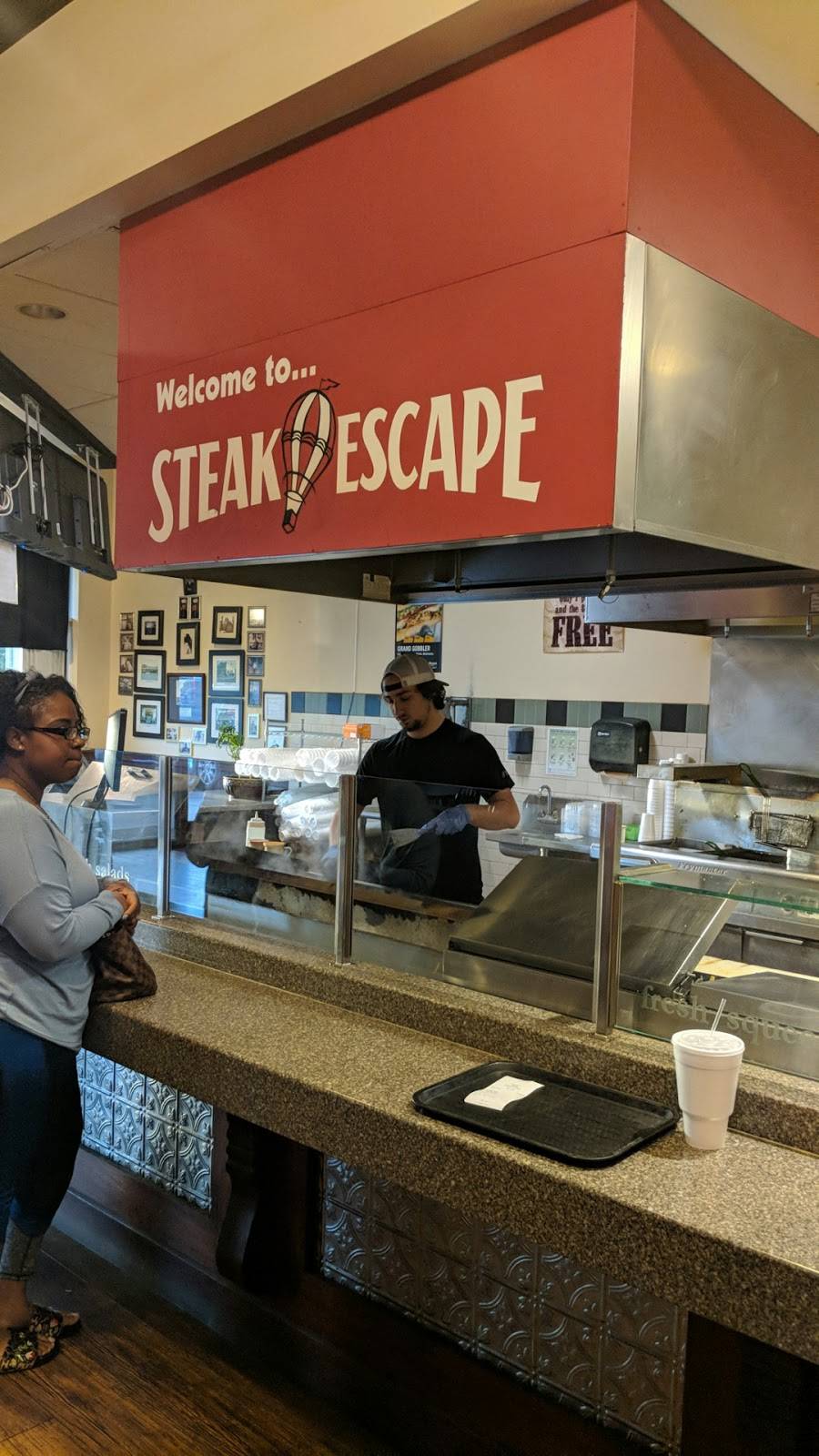 Steak Escape | meal takeaway | 2670 McIngvale Rd # A, Hernando, MS 38632, USA | 6624290737 OR +1 662-429-0737