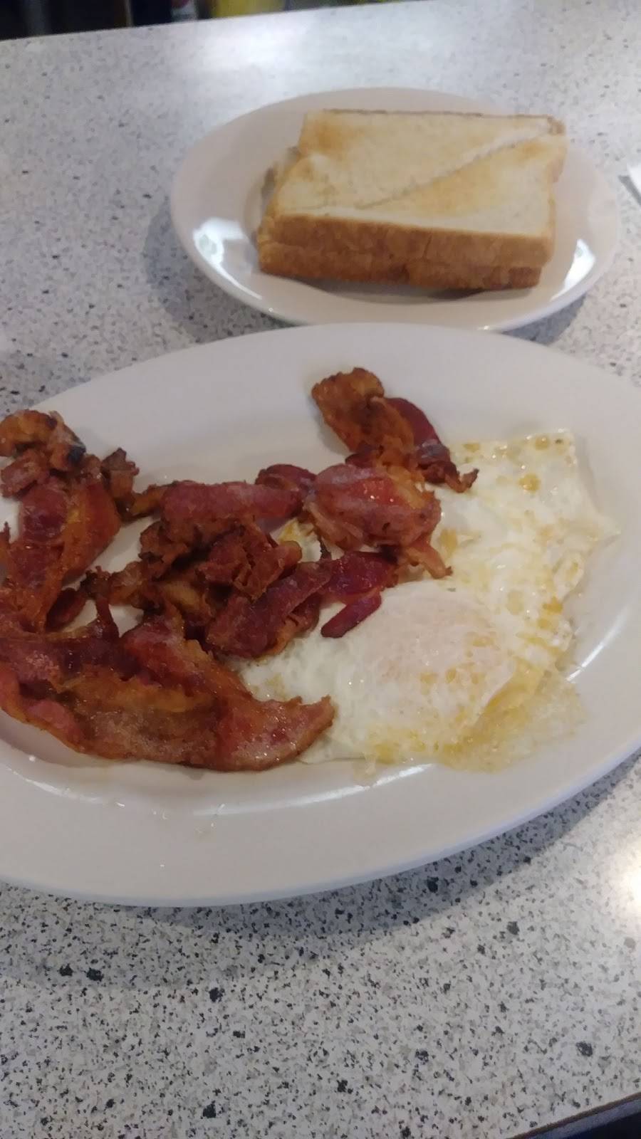 U & I | restaurant | 4409 18th Ave, Brooklyn, NY 11204, USA | 7184357332 OR +1 718-435-7332